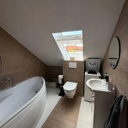 Bartko Jesenskeho Apartman